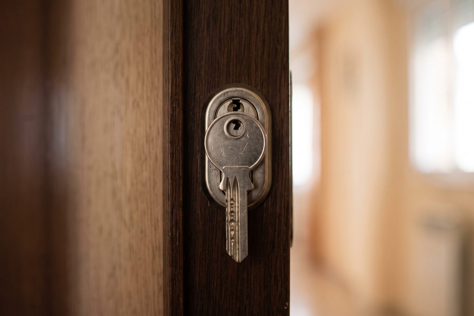 Cambio de cerradura y bombín de seguridad en una vivienda de Móstoles